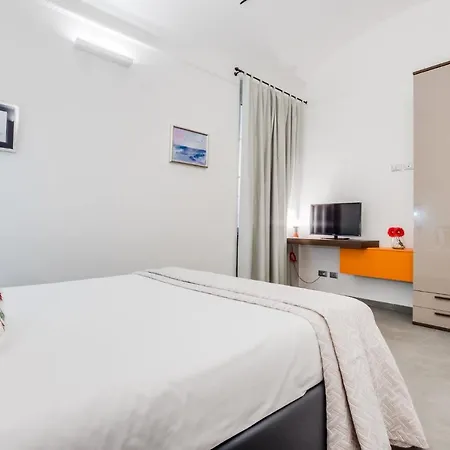 דירה Modern Flat Via Candia *